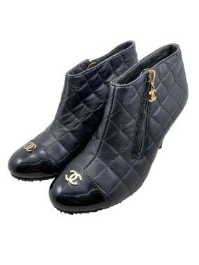 Chanel Boots CC Logo Short Quilted Leather Black